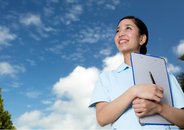 �C���v�����g�𕟉��Ł`�������O����̊��җl�ւ͒Z���W���̎��Â��`