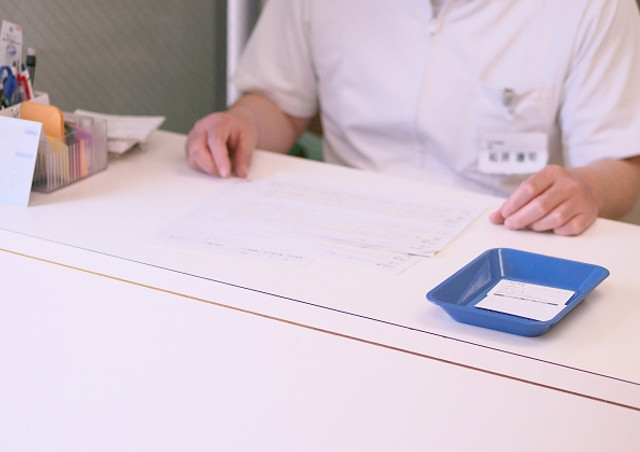 �k��B�ŃC���v�����g�̎��Ô�E���i�̑��k�ɑΉ�